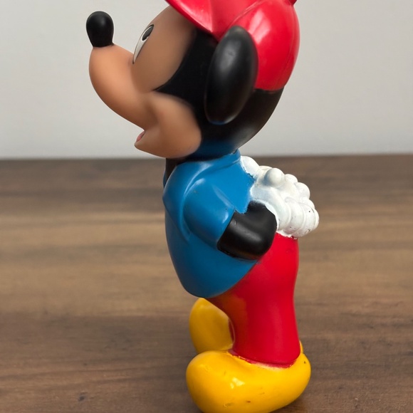 VINTAGE Disne MICKEY MOUSE Toy Figure Hard Plastic Bath Cake Topper Collectible - Picture 4 of 10